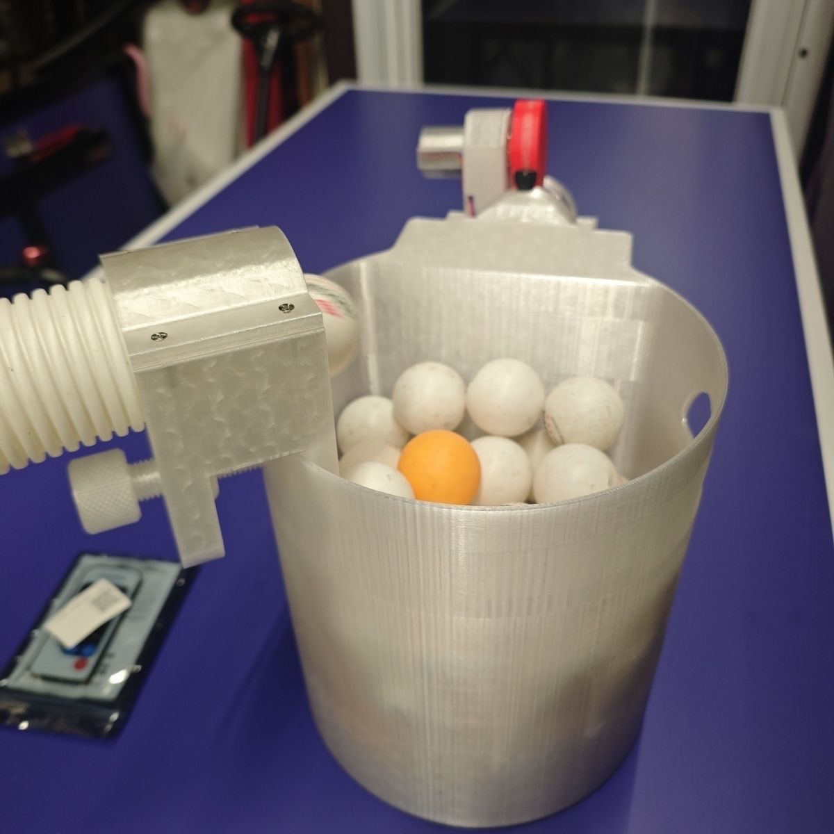 Table Tennis Barrier - 自動卓球ローディングマシン大容量ピンポンマシンポータブルボールトレーナープロフェッショナルマシンパーツDC9V