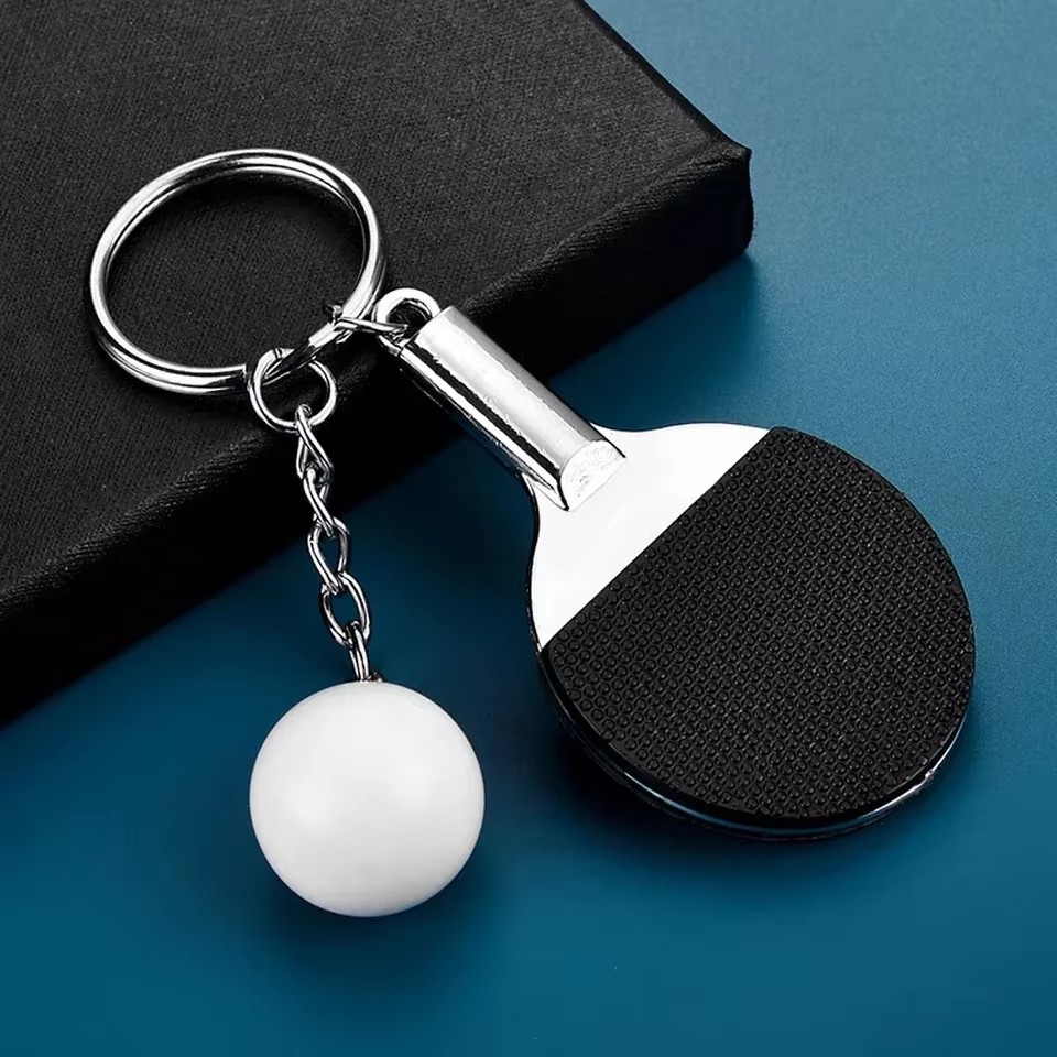 クリエイティブで可愛いミニ卓球ラケットキーホルダー、パドルピ - Table Tennis Ace のレビューと価格
